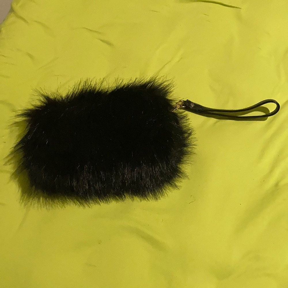 Black fur evening clutch.